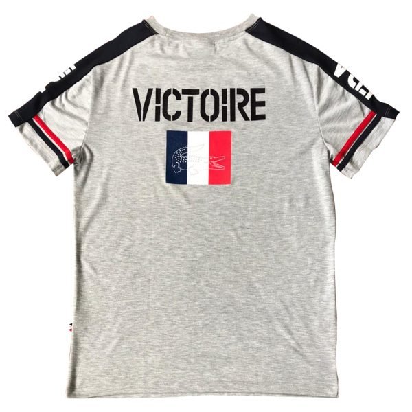 Camiseta Lacoste Victoire Cinza - Image 2